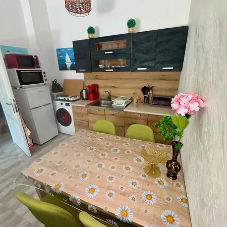 Private In Magnolia 6&7 Apartment *